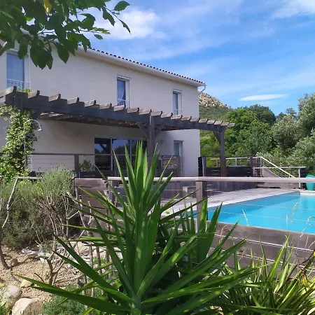 Maison D' Hotes L'aria Mezzana * Sainte-Lucie de Porto-Vecchio