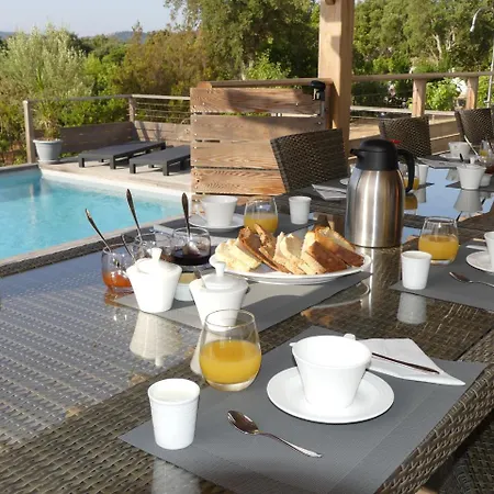 Maison D' Hotes L'aria Mezzana Bed & Breakfast