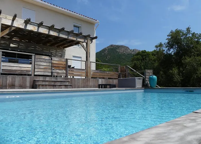 Maison D' Hôtes L'aria Mezzana 4*